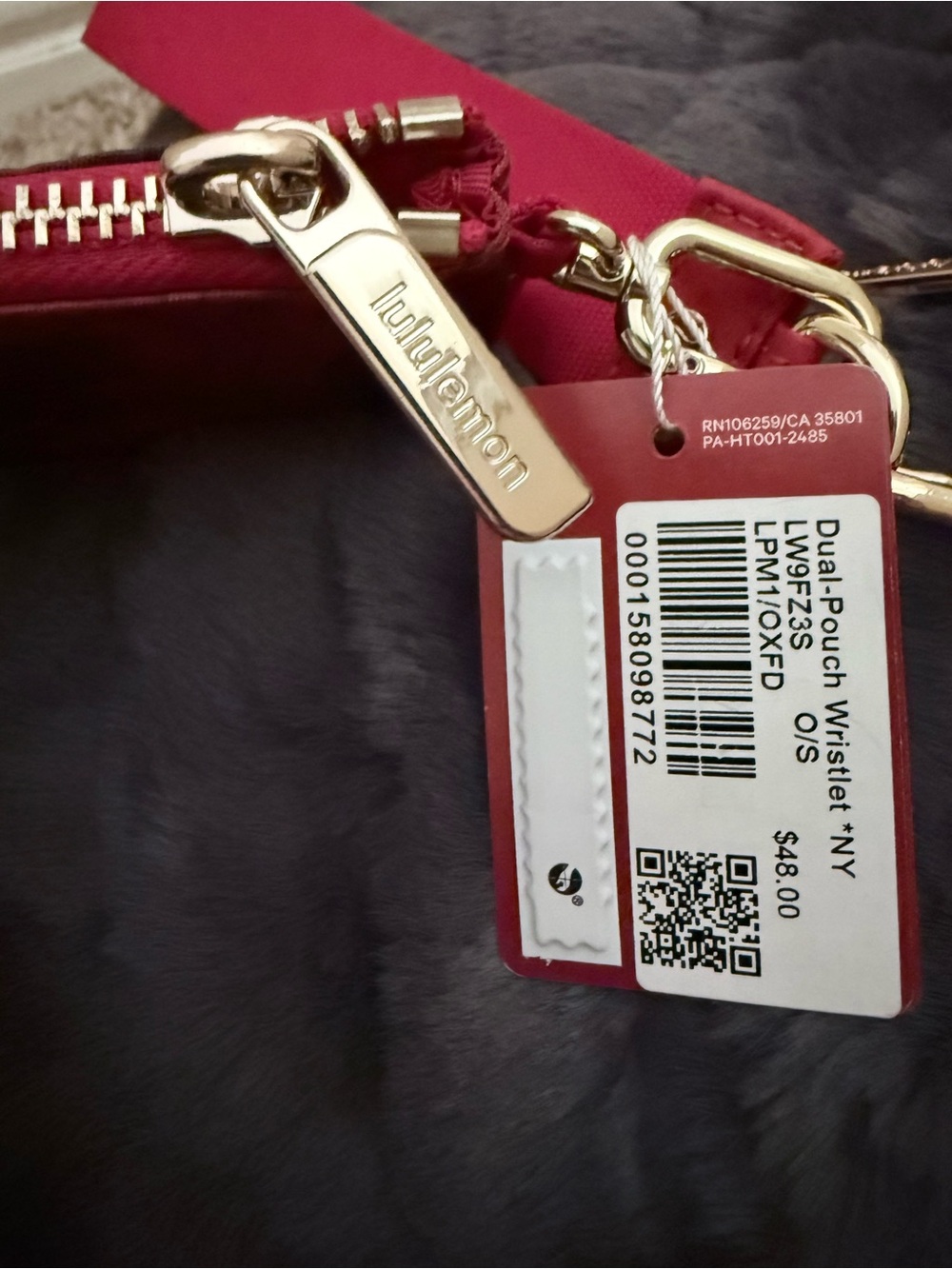 lululemon athletica Red and Black Dual Pouch Wristlet - Picture 4 of 5